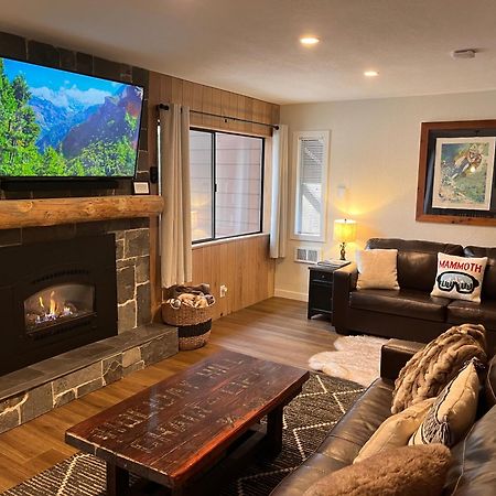 Tastefully Remodeled Condo At Mammoth Ski & Racquet Club, Hot Tub, Garage, 10 Min Walk To Ski Lifts Mammoth Lakes Eksteriør billede
