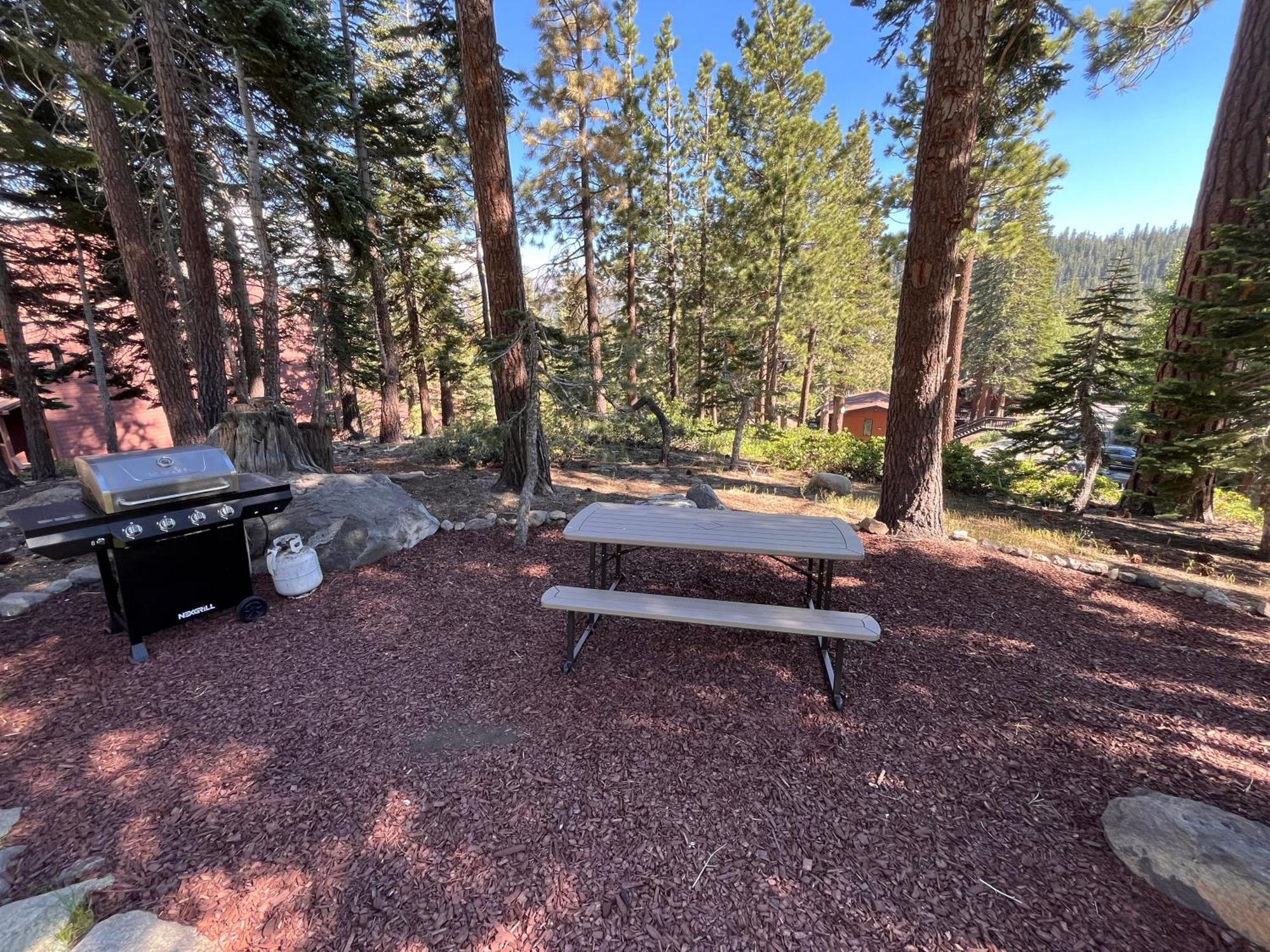 Tastefully Remodeled Condo At Mammoth Ski & Racquet Club, Hot Tub, Garage, 10 Min Walk To Ski Lifts Mammoth Lakes Eksteriør billede