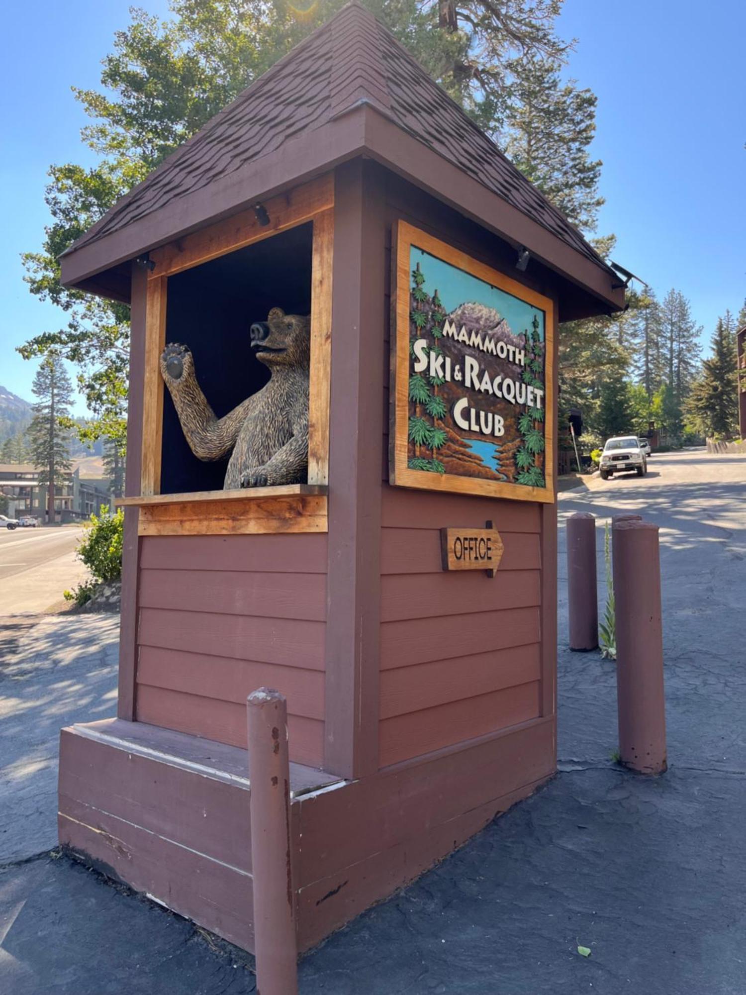 Tastefully Remodeled Condo At Mammoth Ski & Racquet Club, Hot Tub, Garage, 10 Min Walk To Ski Lifts Mammoth Lakes Eksteriør billede