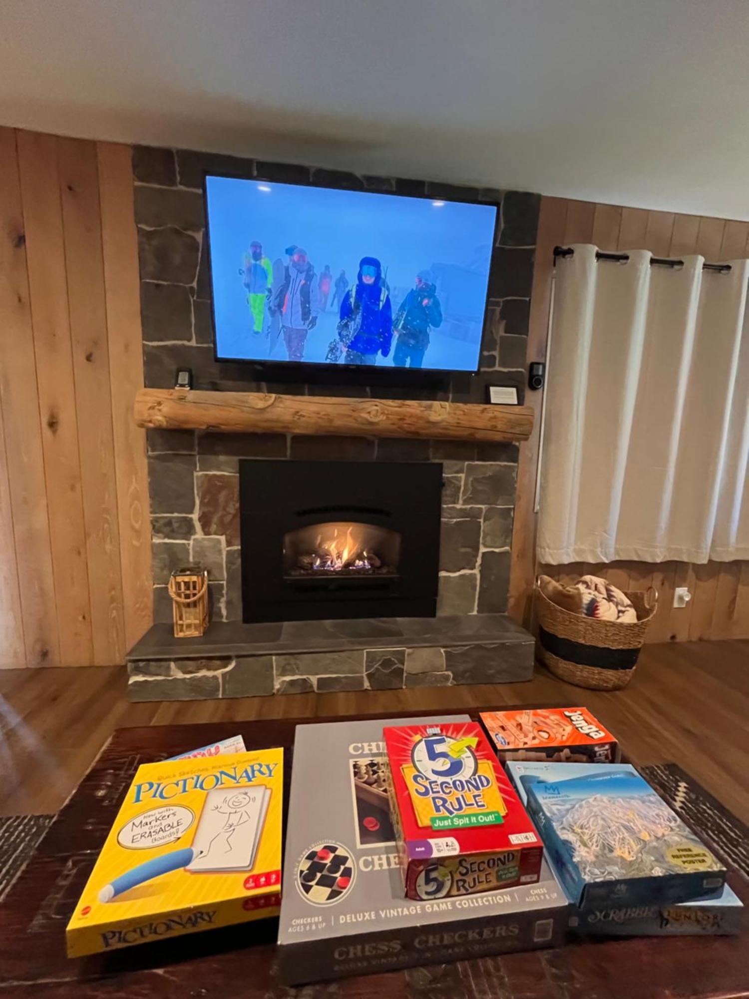 Tastefully Remodeled Condo At Mammoth Ski & Racquet Club, Hot Tub, Garage, 10 Min Walk To Ski Lifts Mammoth Lakes Eksteriør billede